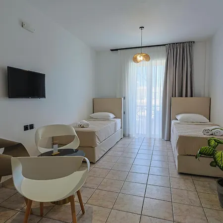 Avena Aparthotel *